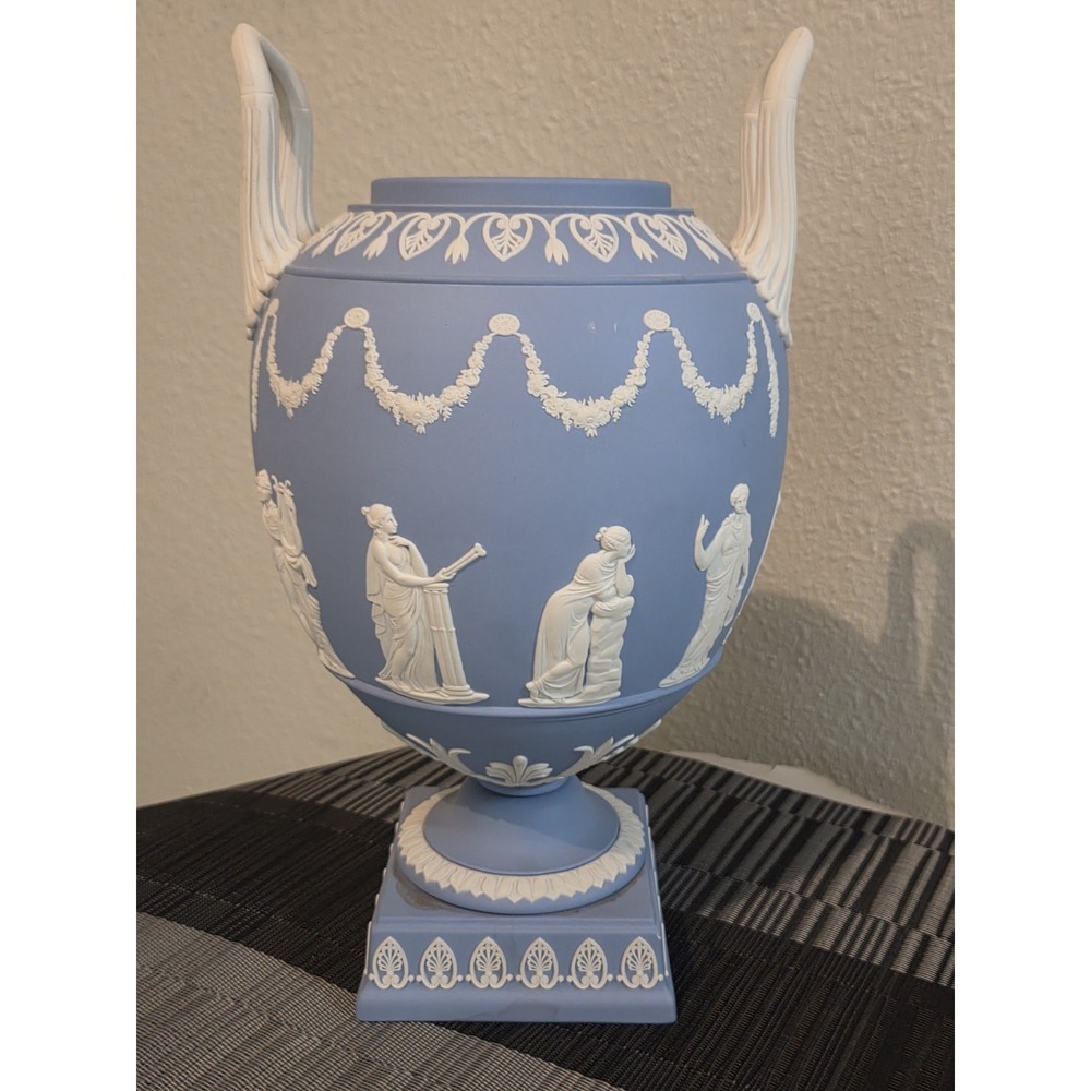 Vintage Wedgwood Blue Jasperware Wing Handled URN/Trophy Vase
